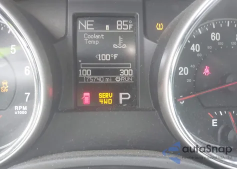 2011 Jeep Grand Cherokee Limited from USA, damaged, VIN 1J4RR5GT9BC745397